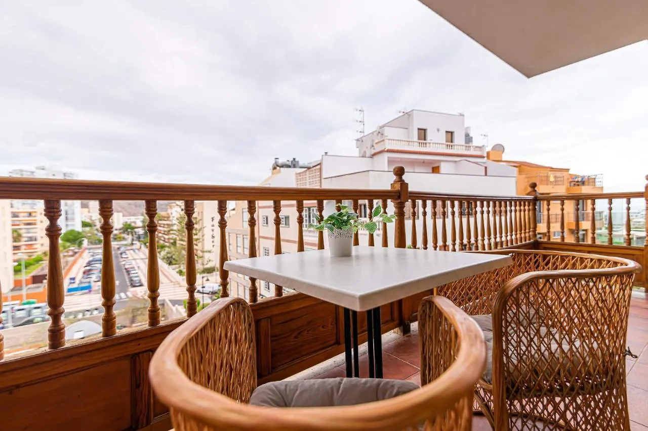 Relaxing Beach Apartment, Playa De Los Cristianos Los Cristianos  Los Cristianos (Tenerife)